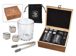 Whisky Geschenk-Set Mit 2 Gläsern, Eiswürfeln Aus Edelstahl, Zange, Samtbeutel In Einer Schönen Holzbox